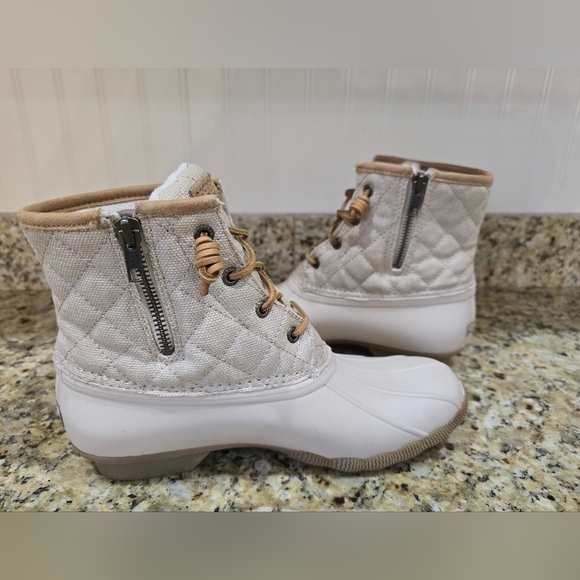 Sperry Top sider Saltwater Women duck boots Nylon Quilt Ivory Sz 9 - Picture 5 of 8